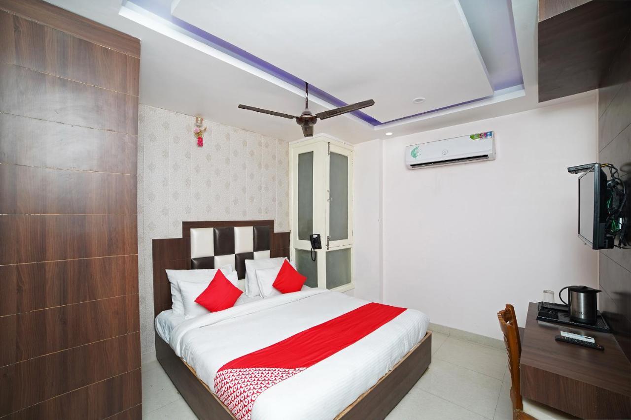 Oyo 39539 Hotel Vansh & Restaurant Kashipur Ngoại thất bức ảnh